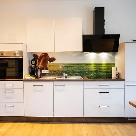 شقة Q-Stall Apartments, Apartment Q2 *
